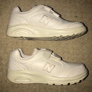 New Balance tan shoes